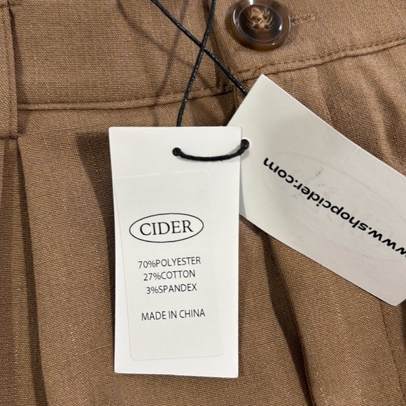Cider Camel Pleated Shorts Neutral New Size Small - Picture 7 of 9
